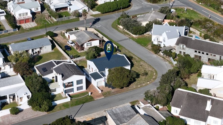 4 Bedroom Property for Sale in Arniston Western Cape